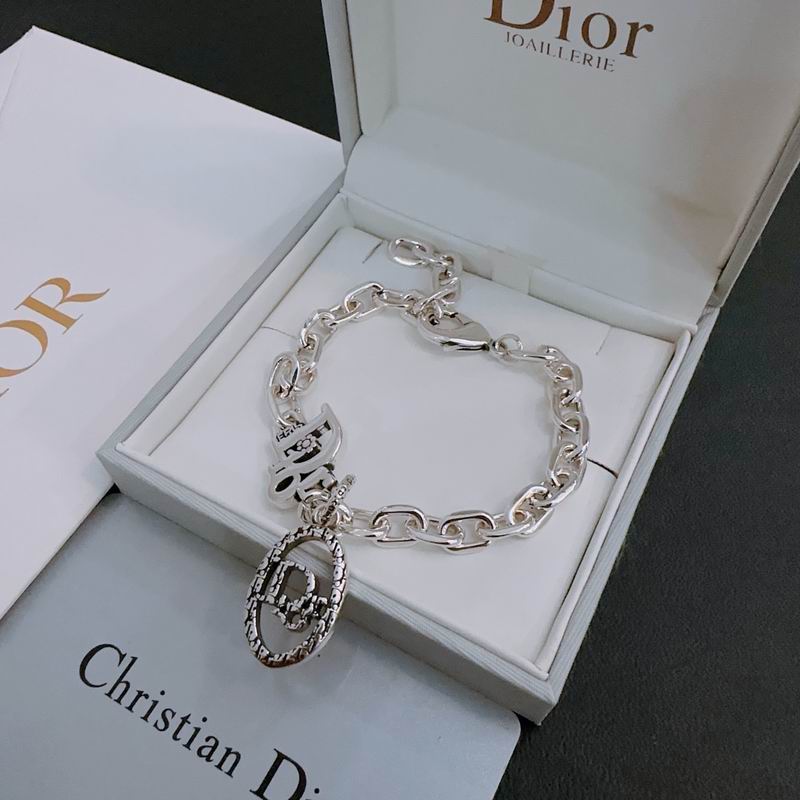 Dior Bracelet 04lyr104 (6)